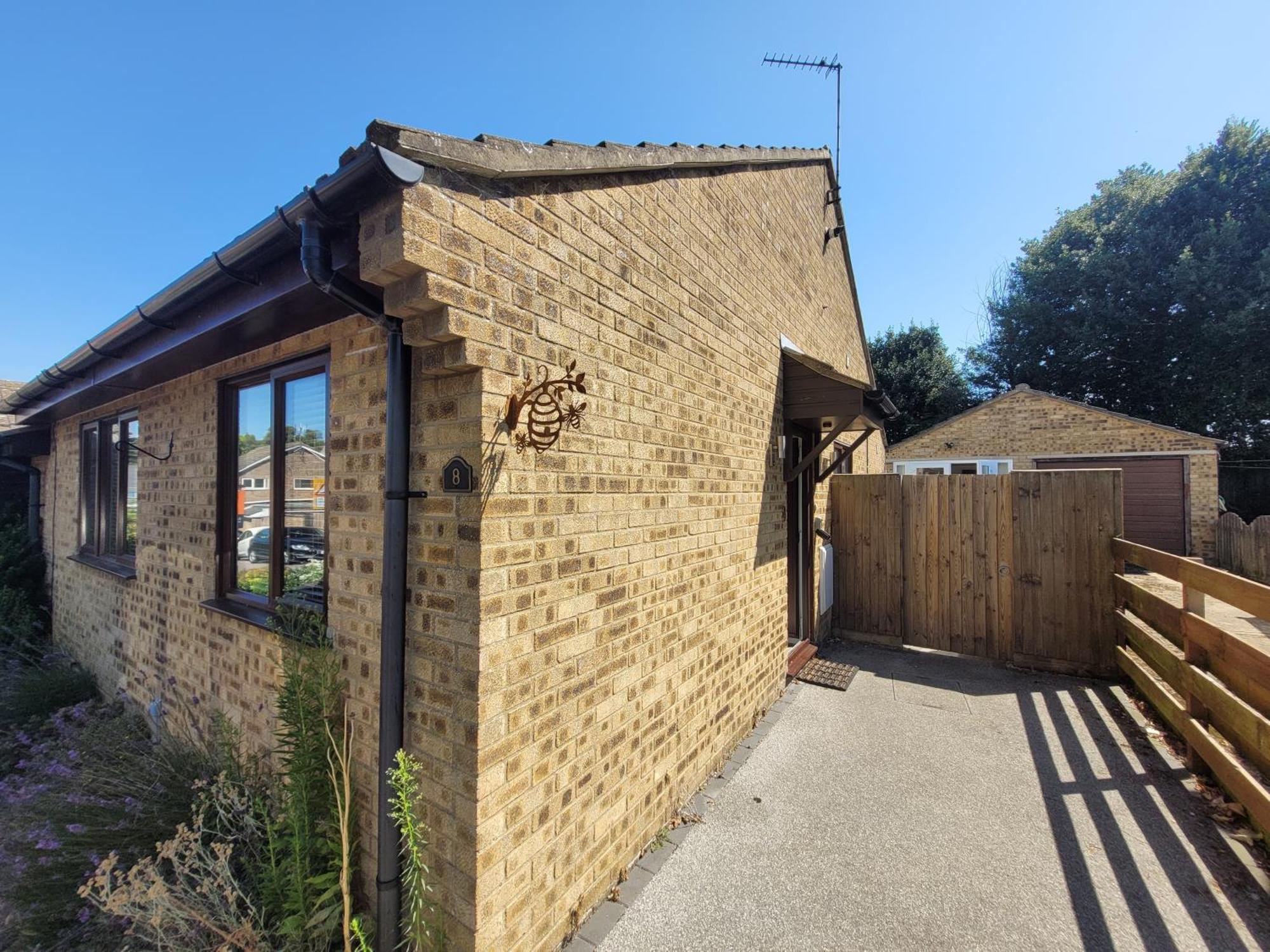 Bumblebee Bungalow - With Separate Office And Gaming Space By Catchpole Stays Colchester Zewnętrze zdjęcie