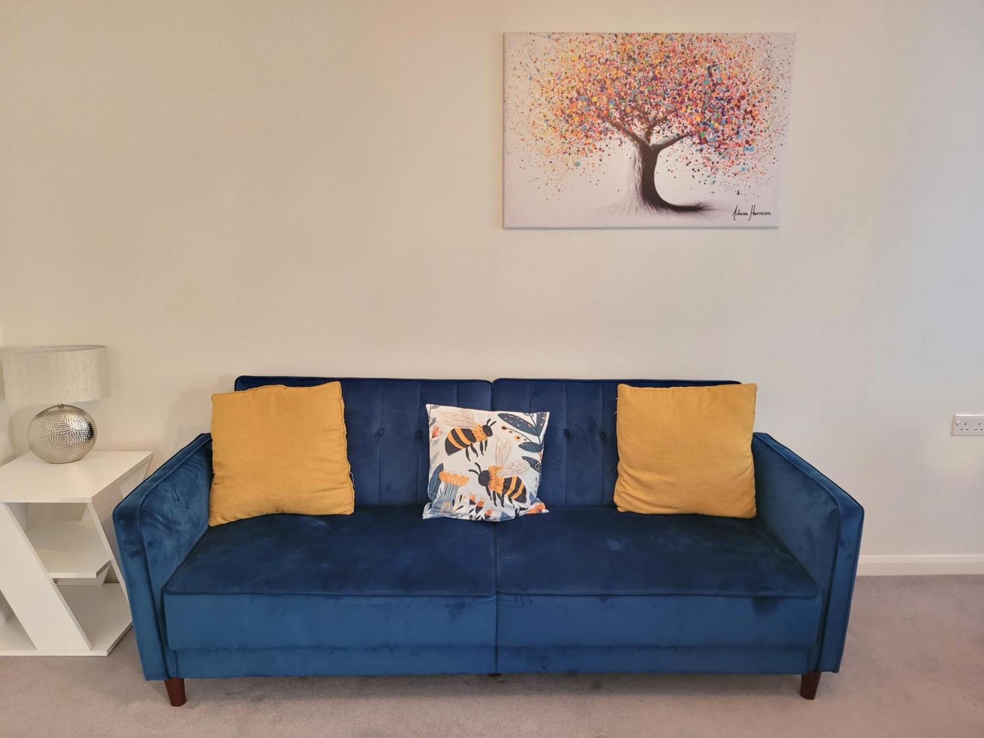 Bumblebee Bungalow - With Separate Office And Gaming Space By Catchpole Stays Colchester Zewnętrze zdjęcie