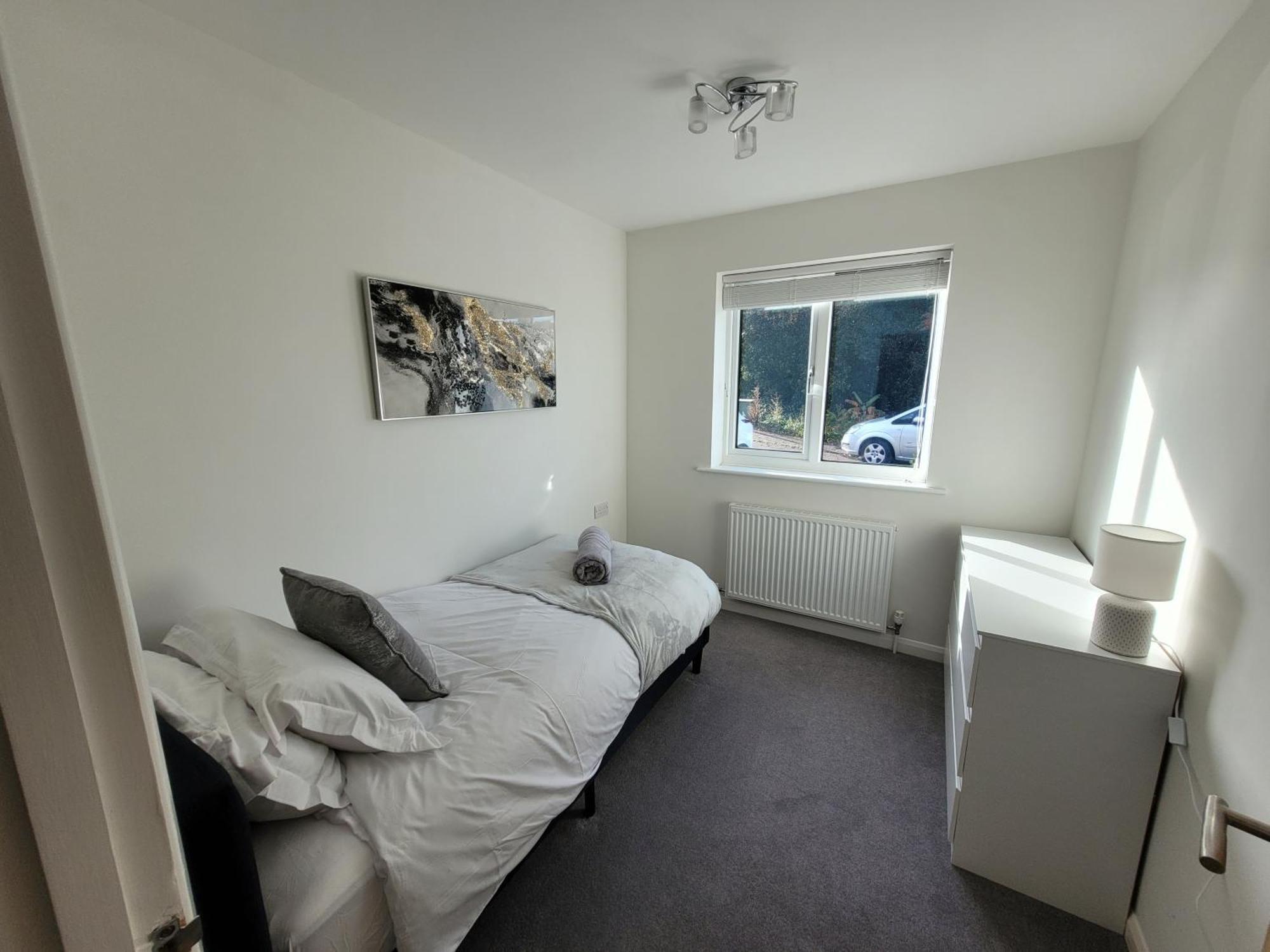Bumblebee Bungalow - With Separate Office And Gaming Space By Catchpole Stays Colchester Zewnętrze zdjęcie