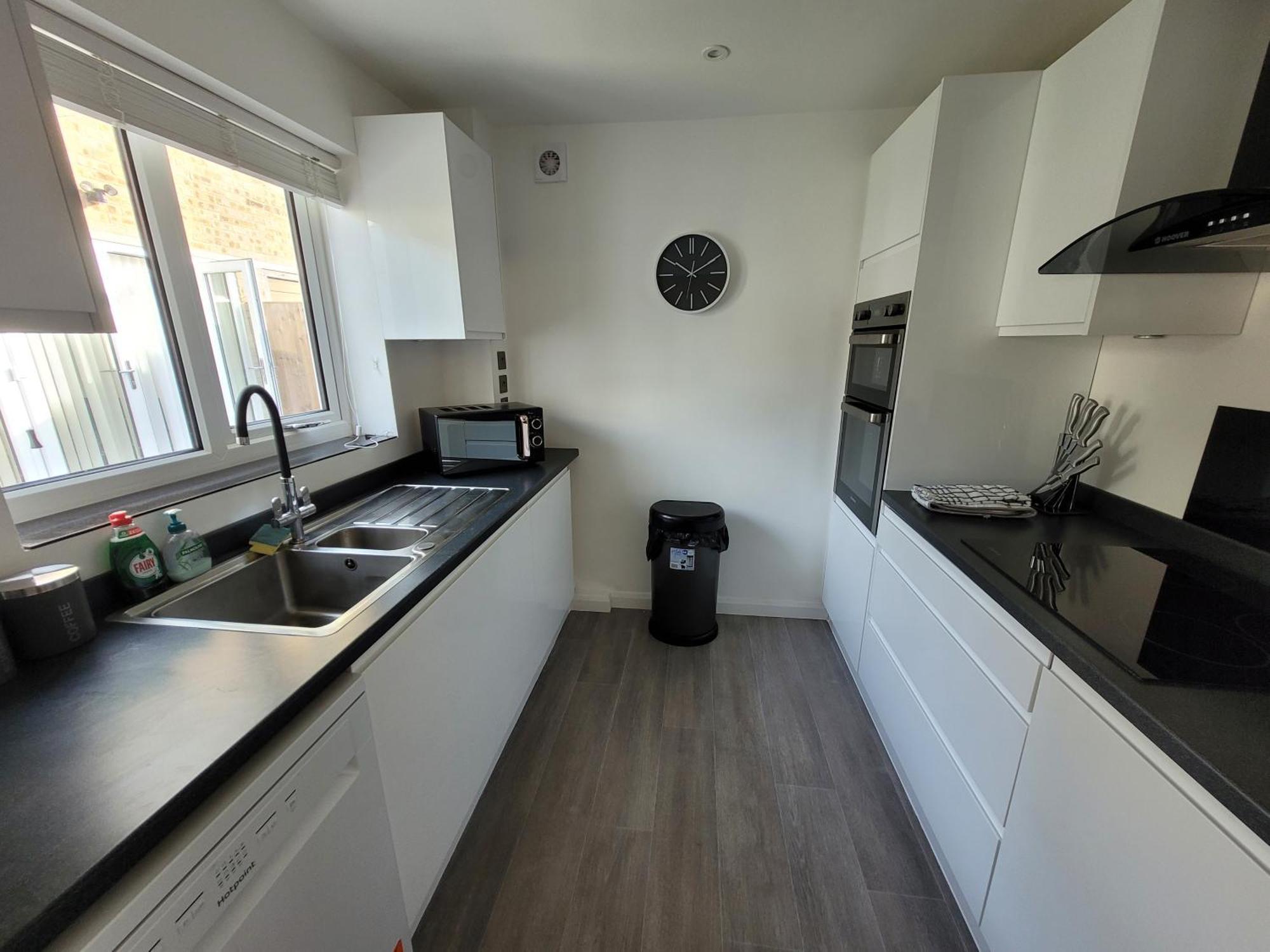 Bumblebee Bungalow - With Separate Office And Gaming Space By Catchpole Stays Colchester Zewnętrze zdjęcie